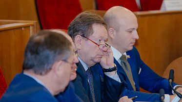 Заседание Законодательного Собрания Оренбургской области